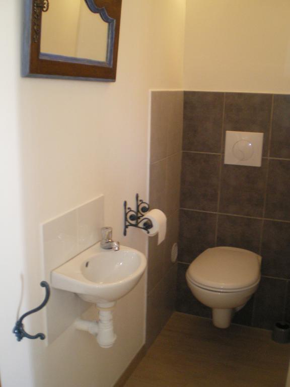 Les Cigales D'Estoublon Apartment Cameră foto